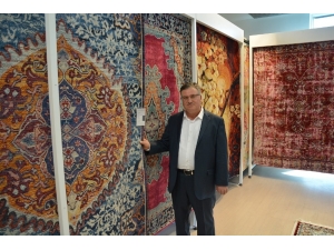 Gaziantepli Halıcılar Hannover Domotex 2018 İçin Dokudu