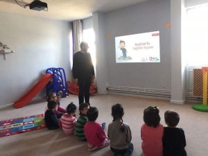 Anaokul Öğrencilerine Bağımlılık Eğitimi