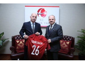 Futbol Şehri Eskişehir Euro 2024’e Aday
