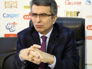 Eski Dekan Açıklama Yapmasına İzin Verilmemesini Eleştirdi