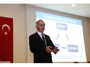 Aü Çalışanlarına İş Sağlığı Ve Güvenliği Eğitimi