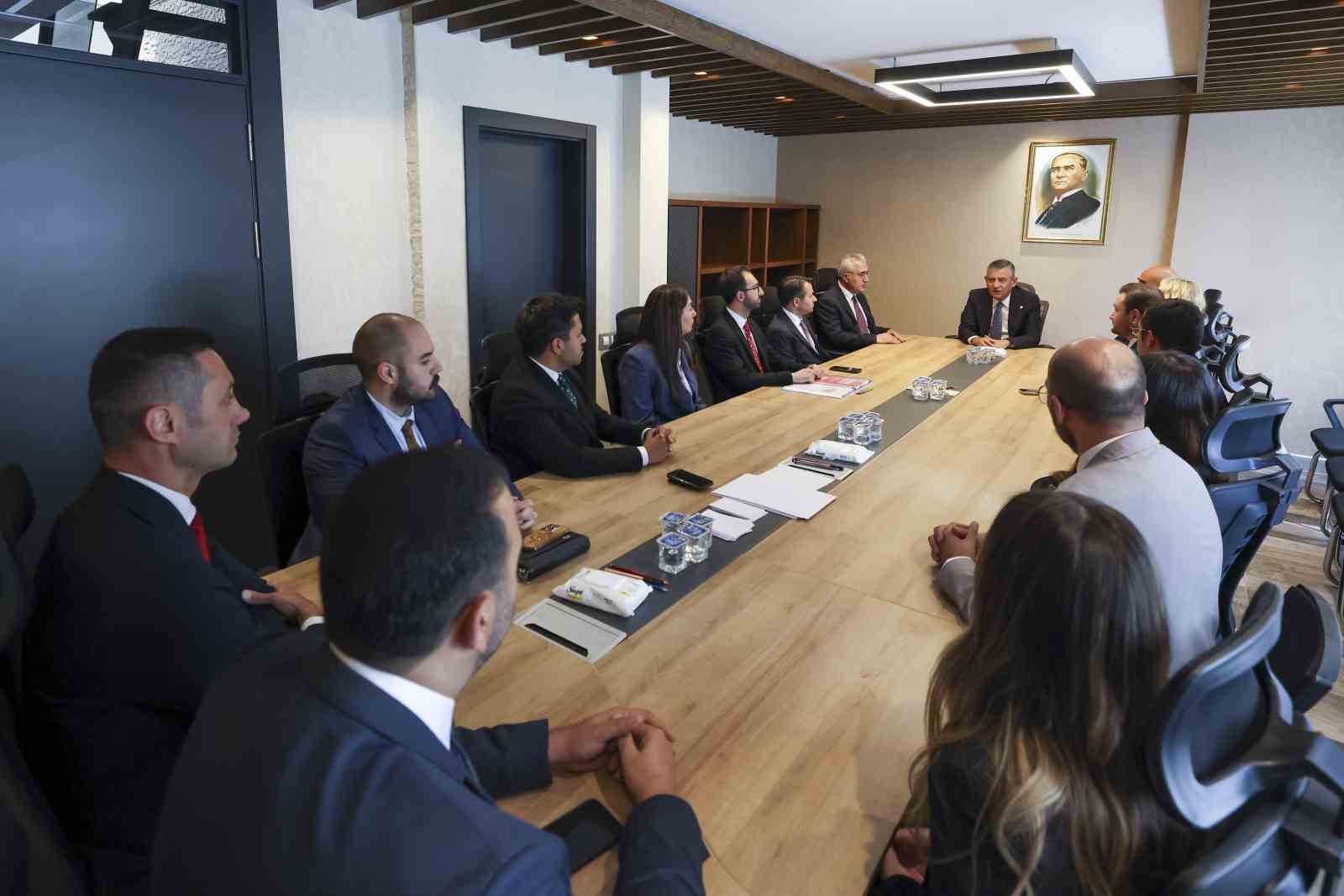 yeni-parti-yuksek-disiplin-kurulu-ilk-toplantisini-gerceklestirdi