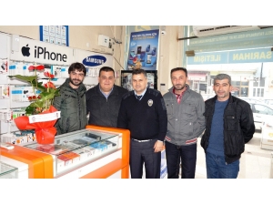 Emniyet Çalışanları Gazetecileri Unutmadı