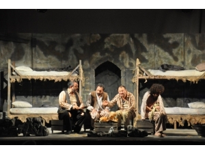 ‘Bimarhane Nisan 1919 İstanbul’ Tiyatro Oyunu Malkara’da Sahnelendi