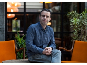 Yazar Caymaz Okurlarıyla Konak’ta Buluşacak