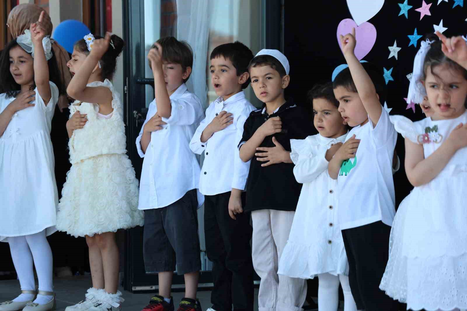 elazig-da-mescidi-aksa-kur-an-kursu-nda-200-ogrenci-egitimini-tamamladi
