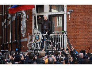 İngiltere Assange’a Diplomatik Statü Vermeyi Reddetti
