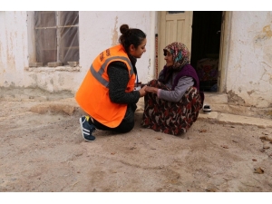 Şefkat Timi Yaşlıları Unutmadı