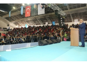 Bakan Elvan: "Türk Gençliği Artık Büyük Düşünüyor"