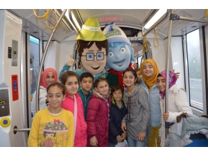 Kartepeli Çocuklar Tramvayı Öğrendi