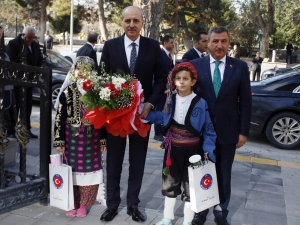 Bakan Kurtulmuş: "Erken Rezervasyonda Yüzde 40 Artış Var"