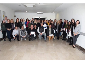 Kıbrıslı Kadınlar, Hamilelik Okulu’nda Anneliğe Hazırlanıyor