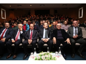 Bayburt’ta ‘Üniversite; Değişim, Dönüşüm Ve Gelecek’ Konferansı Düzenlendi