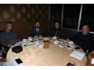 Mezarlık Çalışanları Körfez’de Buluştu