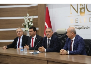 Niğde Belediye Başkanı Rifat Özkan’dan İşçilere Büyük Jest