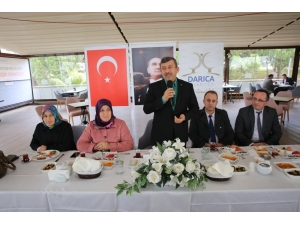 Darıca’da “Anne-baba” Eğitimleri Devam Ediyor