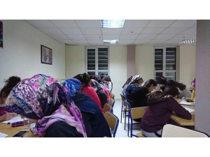 Lise Öğrencilerine İlk Yardım Kursu