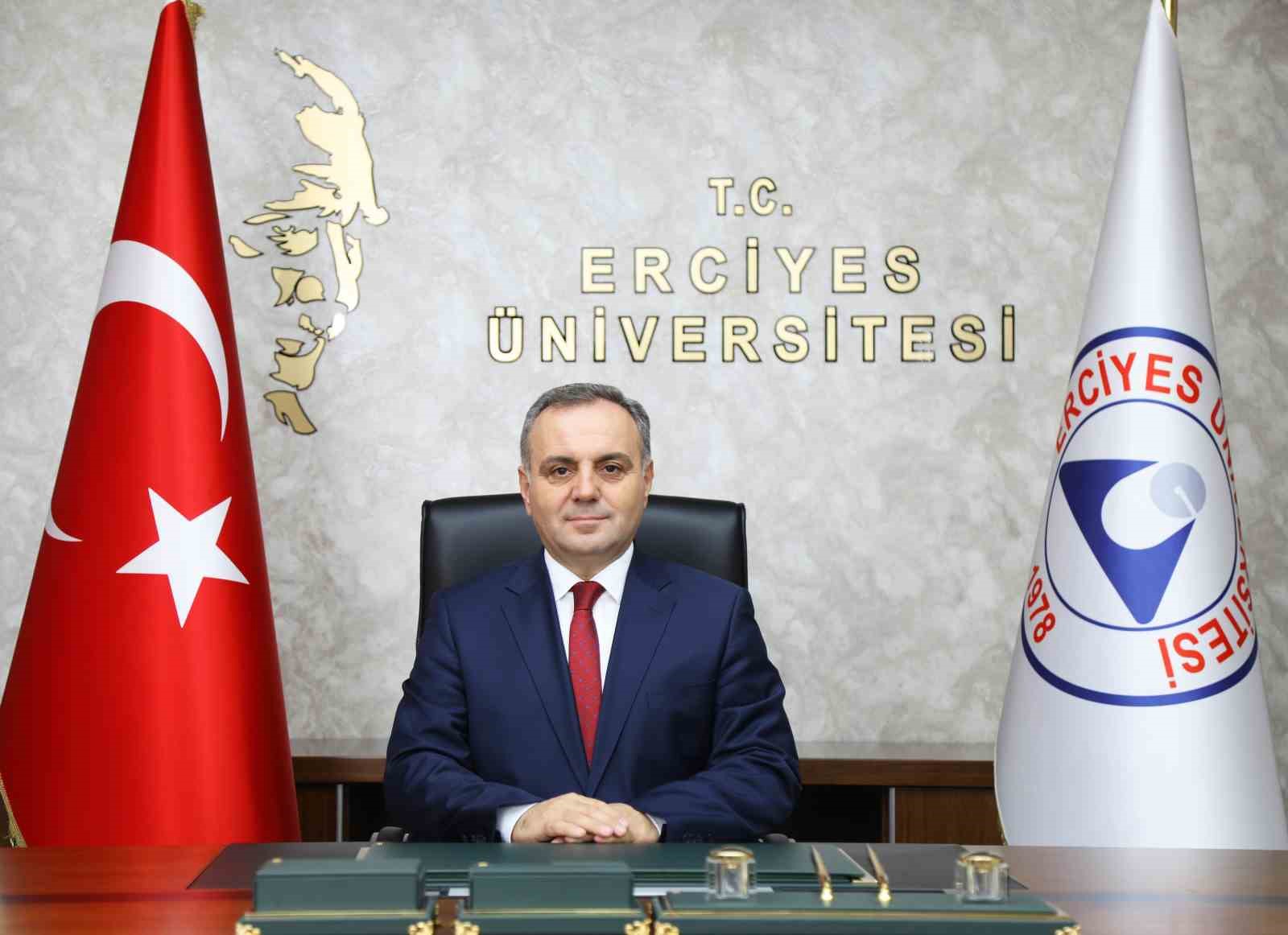 eru-rektoru-prof-dr-altun-milletimiz-sarsilmaz-birlik-ve-beraberligini-tum-dunyaya-gostermistir