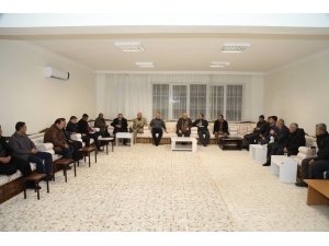 Başkan Kara Barış Mahallesi Sakinleri İle Bir Araya Geldi