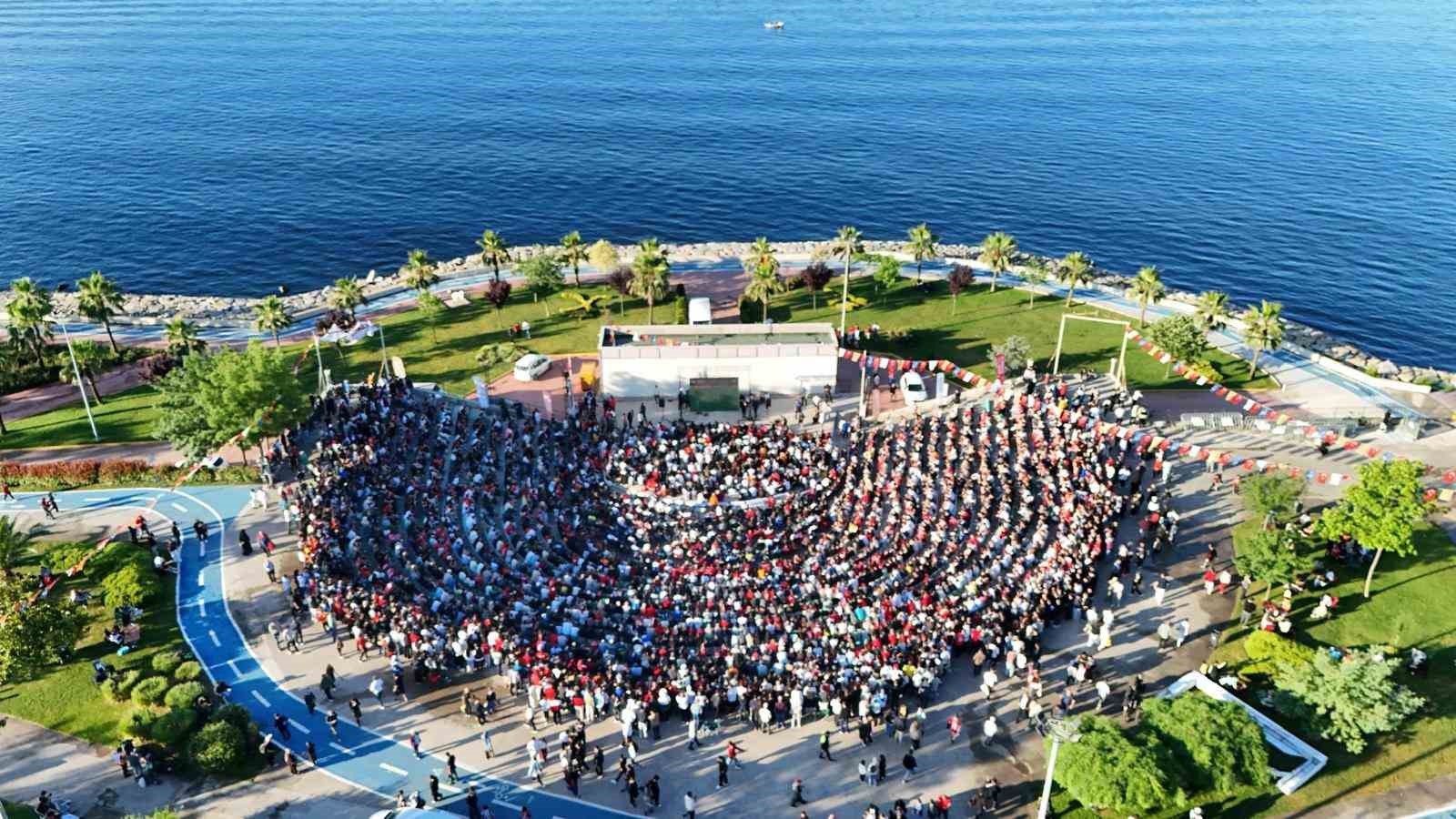 darica-da-milli-heyecan-icin-3-dev-ekran-kurulacak
