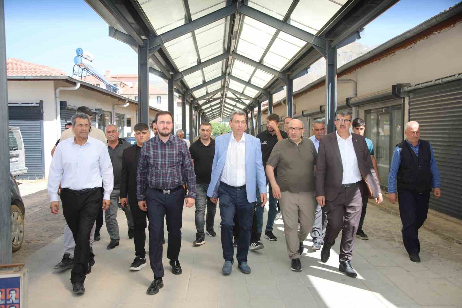 elazig-da-ak-kadro-saha-calismalarini-surduruyor