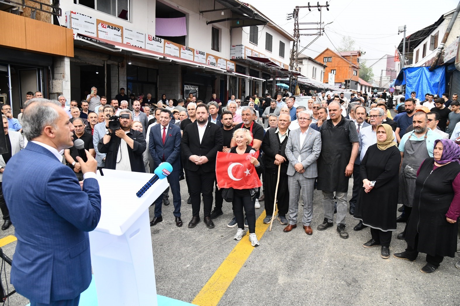 zorkun-yaylasi-nda-tamamlanan-yol-torenle-acildi