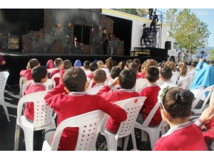 Kocaeli Şehir Tiyatroları’na Bir Ödül Daha