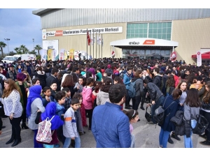 11. Çukurova Kitap Fuarı Ziyaretçi Rekoru Kırdı