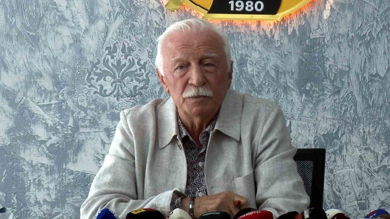 chp-eski-il-baskani-partisinden-istifa-etti