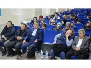 Candan, Kudüs İzlenimlerini Öğrencilerle Paylaştı