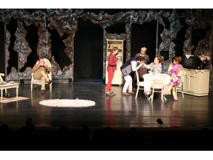 Aksaray Belediyesinden Tiyatro Oyunu