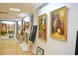 Resim Öğretmeni Ve Öğrencilerinden "Işıltılı Fırçalar" Sergisi