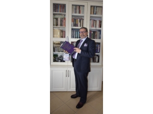 Prof. Dr. Gümürdülü: “Sigara İçen Crohn Hastasının Tedavi Şansı Neredeyse Hiç Yok”