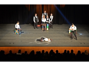 Münir Özkul İçin Sahne Aldılar