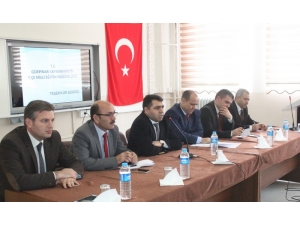 Gürpınar’da ‘Eğitim Değerlendirme’ Toplantısı