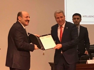 Ege Üniversitesi’ne Büyük Ödül