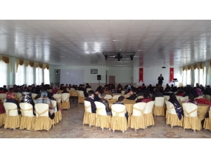 Ulukışlalı Öğrenciler Girişimci Salih Kükrek İle Buluştu