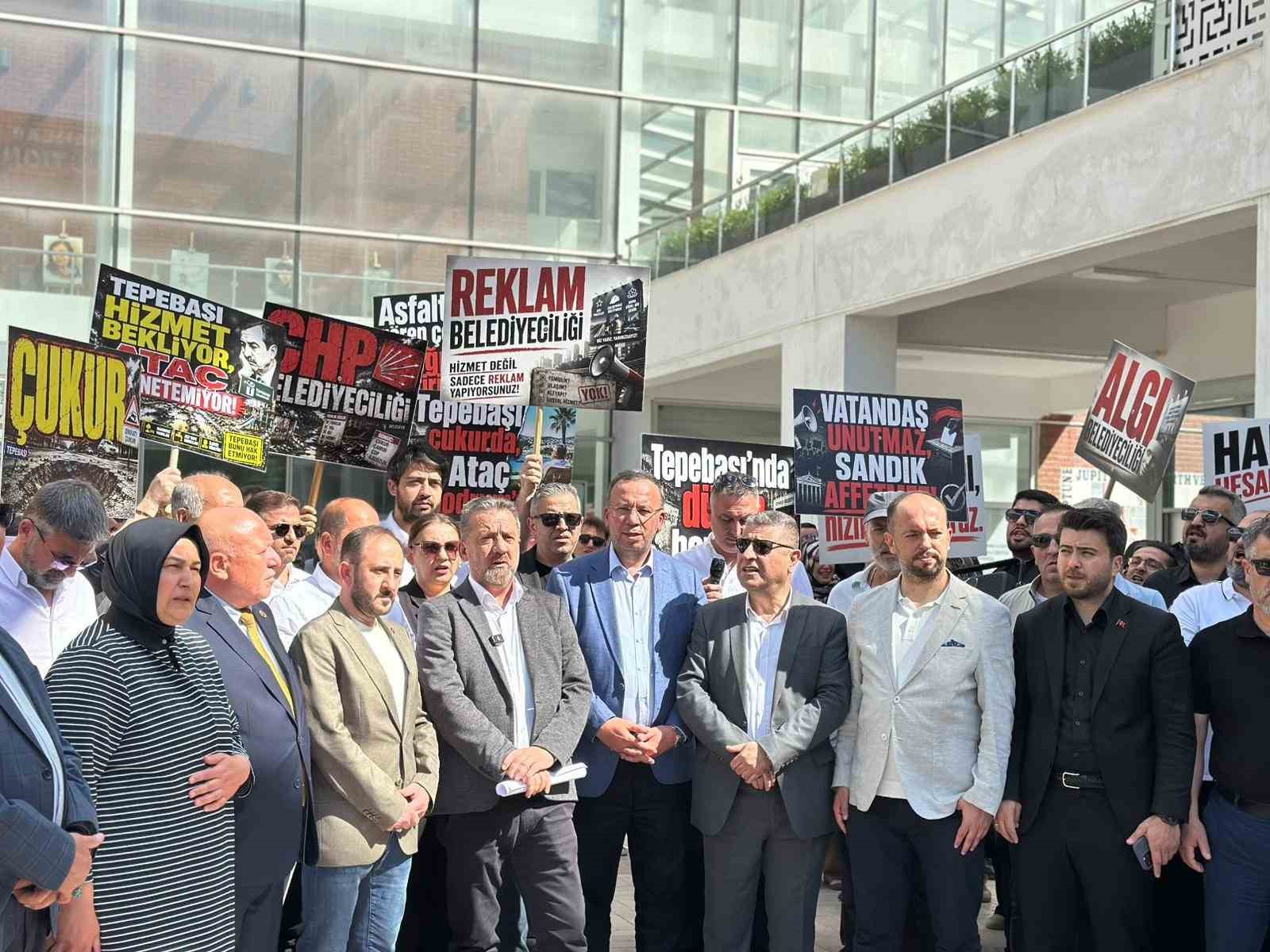 ak-partili-simsek-ten-tepebasi-meclisi-tepkisi-mecliste-mikrofon-kapatarak-gerceklerin-uzerini-ortemezsiniz