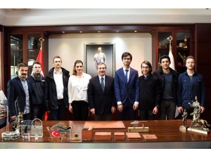 Chp Tepebaşı Gençlik Kolları’ndan Başkan Ataç’a Ziyaret