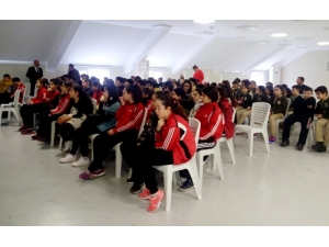 Öğrencilere Bilişim Suçları Semineri