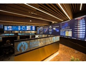 Borsa İlk Yarıda Yükseldi