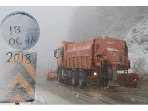 Bolu Dağında Kar Yağışı Başladı
