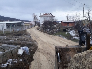 İnönü’de Yol Çalışmaları Devam Ediyor