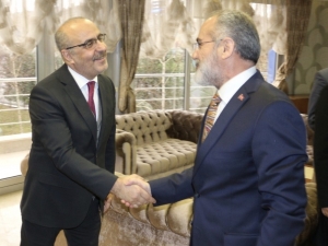 Cumhurbaşkanı Başdanışmanı Topçu: "Türkiye, Güneyinde Bir Uydu Terör Yapılanmasına Asla İzin Vermeyecektir"