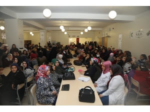 Liderlik Eğitimi Sertifikaları Dağıtıldı