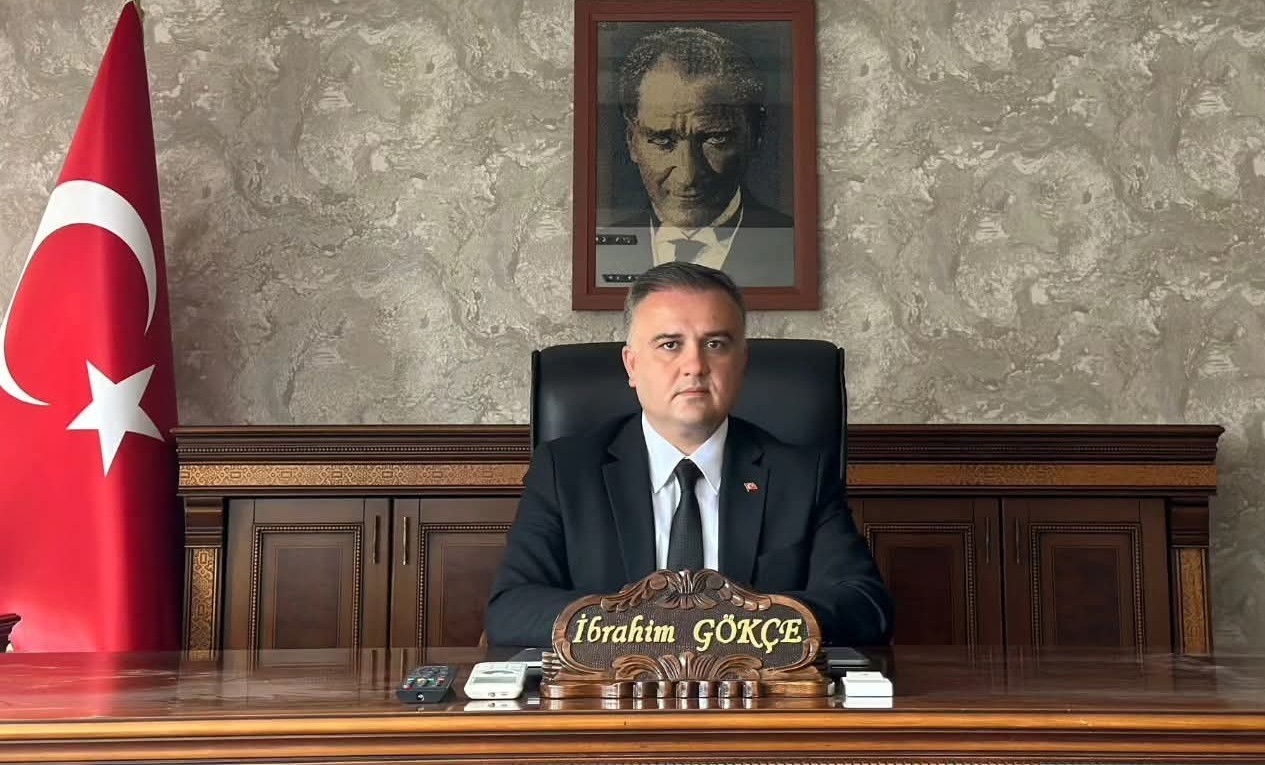 kale-nin-yeni-kaymakami-ibrahim-gokce-gorevine-basladi
