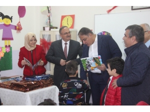 55 Bin Türk Ve Suriyeli Öğrenci Karne Aldı