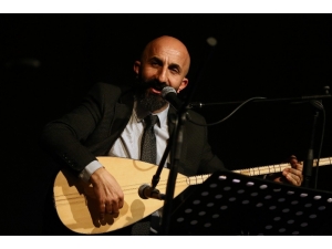 Mecaz İle ‘İzmir Türküleri’ Dile Geldi