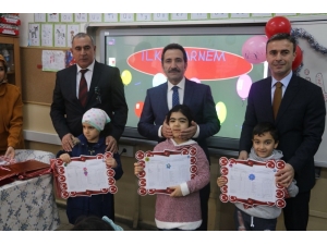 Bingöl’de 60 Bin Öğrenci Karne Aldı