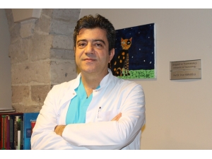 Karlı Havalarda Penguen Gibi Yürünmeli